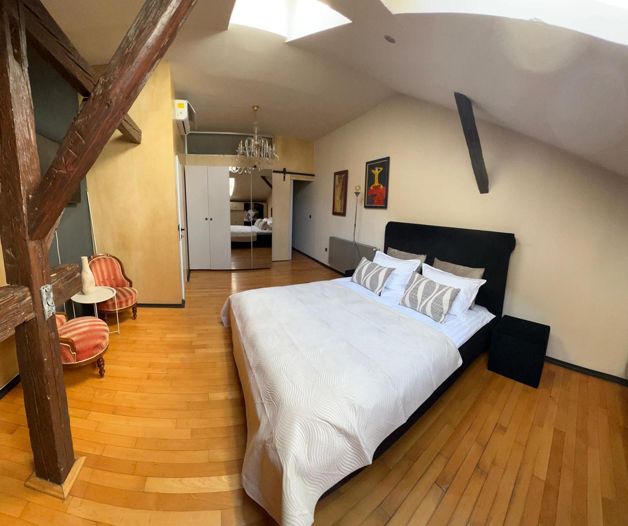 Luxury Apartamento *